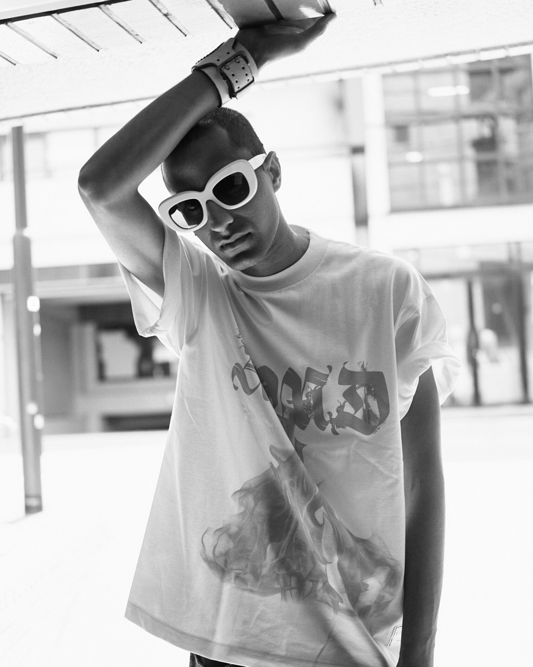 UVERworld・信人×utilityによる「Asian Mad Dog」最新作──東京ドーム