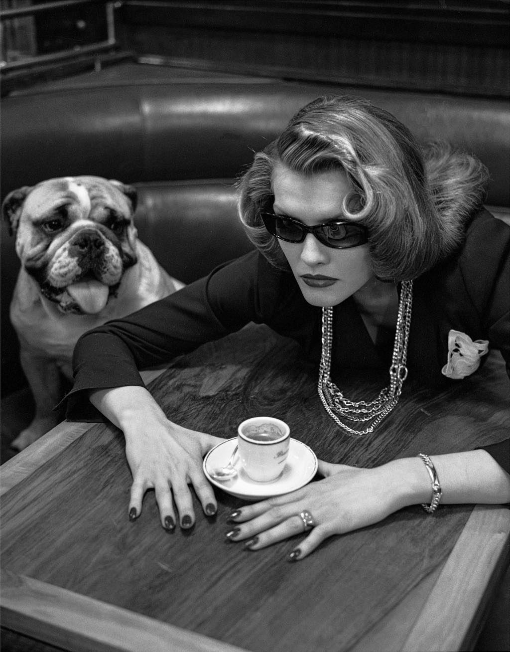 モノクロ ポートレート マドンナ レトロ 当時物 パネル 写真 海外 歌手 マドンナ、80年代初頭の写真 #4 (もちろん1982年) : r/Madonna