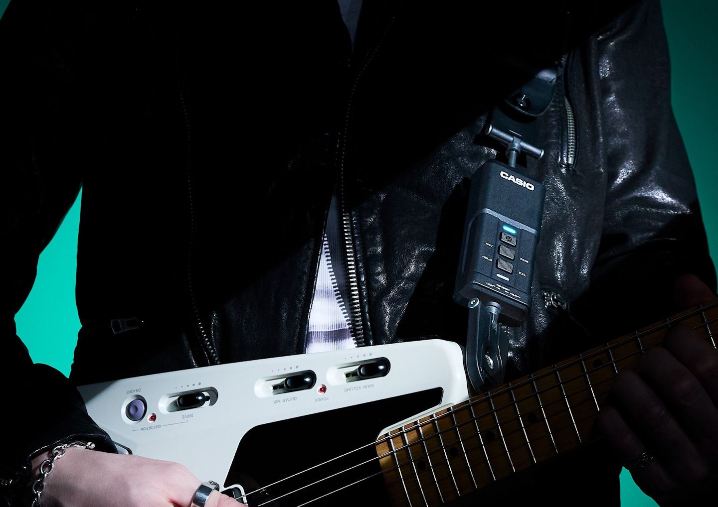 身体がエフェクターになる時代へ ── カシオ発・新感覚ギター
